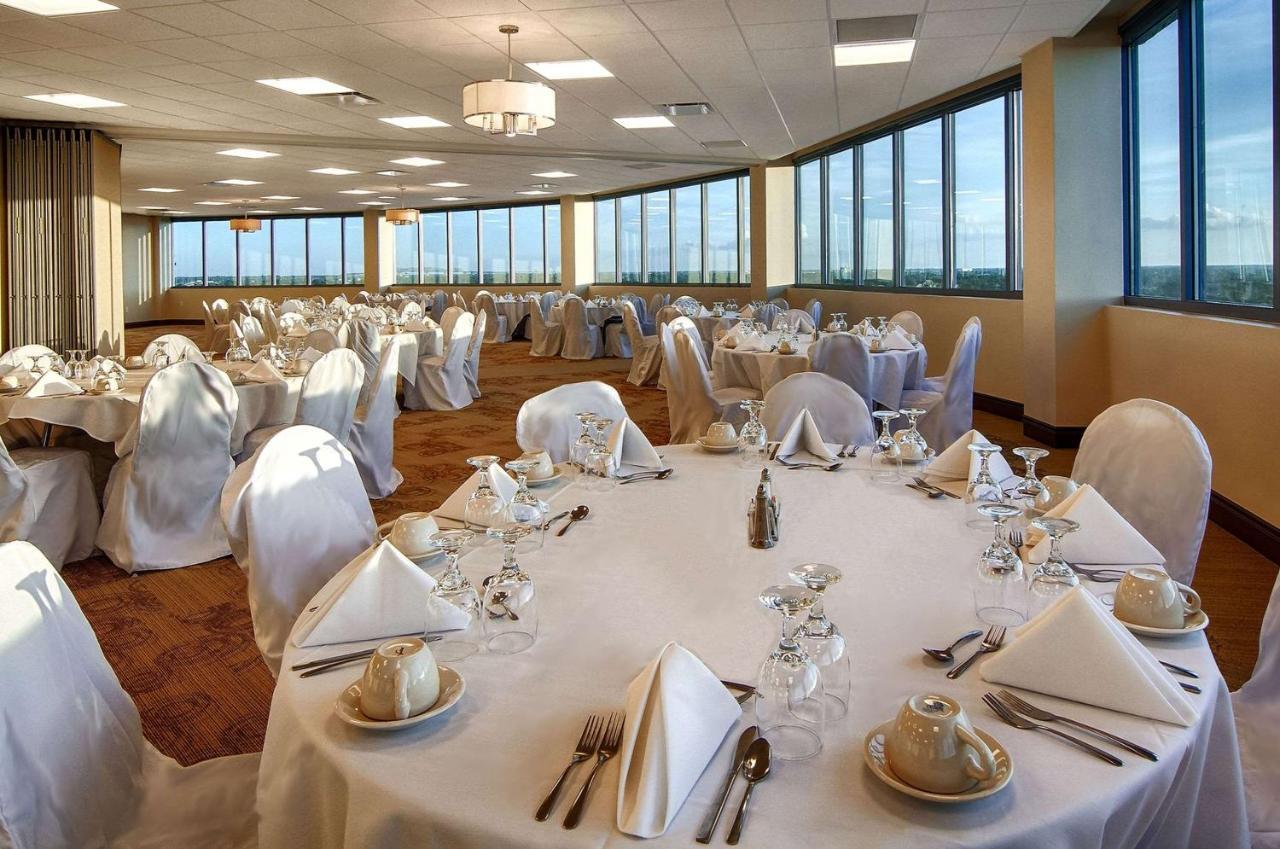 Comfort Inn & Suites At Copeland Tower Metairie Exteriör bild