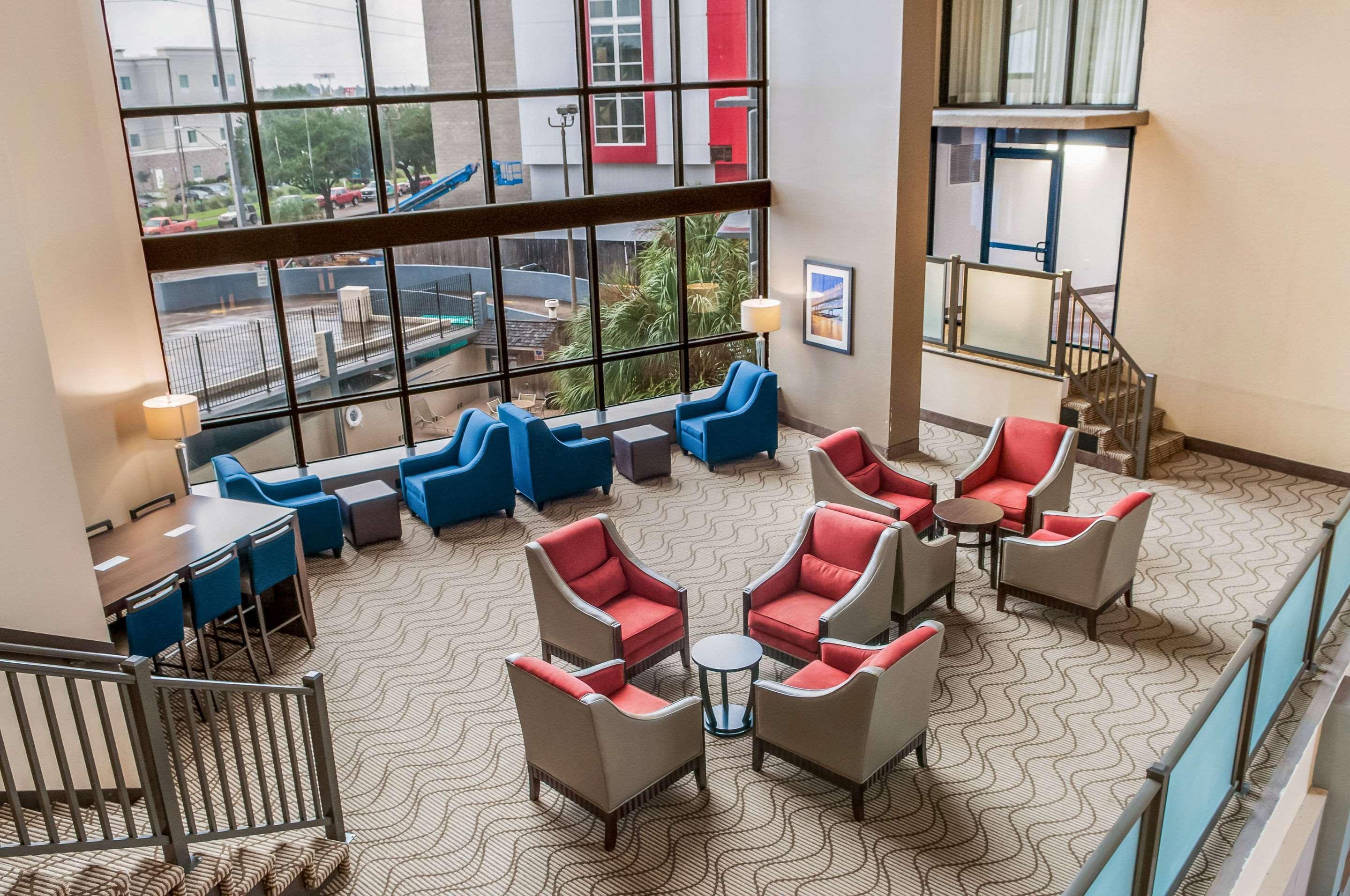 Comfort Inn & Suites At Copeland Tower Metairie Exteriör bild