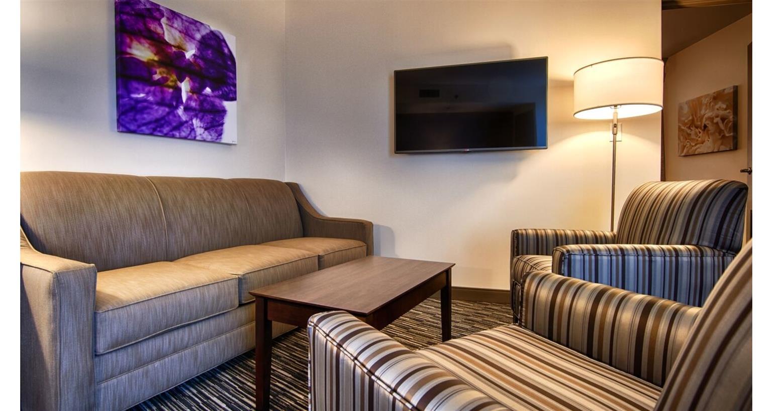 Comfort Inn & Suites At Copeland Tower Metairie Exteriör bild