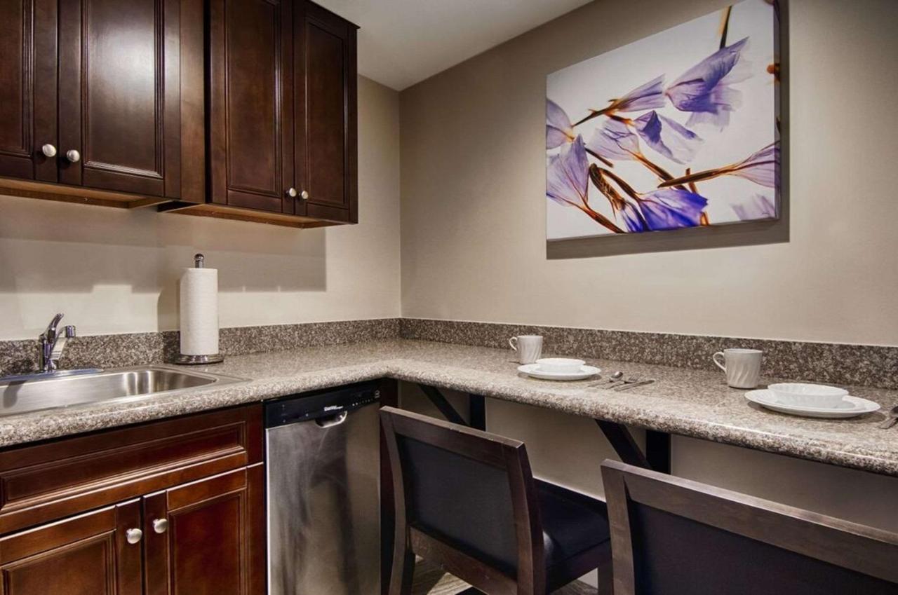 Comfort Inn & Suites At Copeland Tower Metairie Exteriör bild